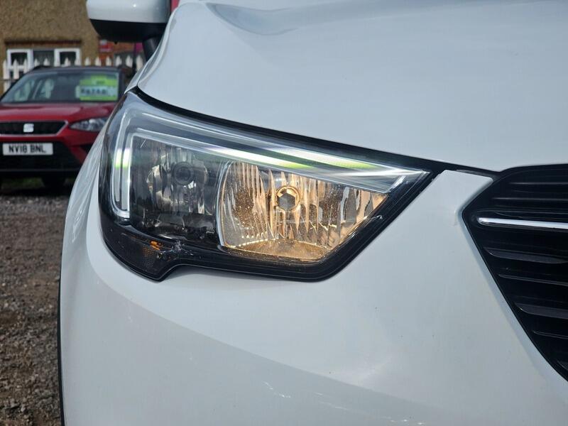 Used Vauxhall Crossland X 2018 for sale - 75747233: Photo 32
