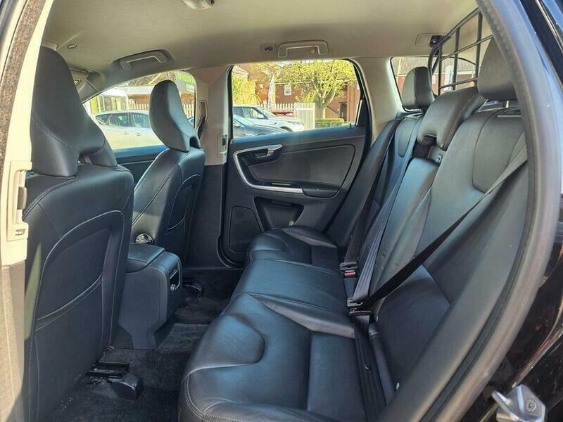 Used Volvo XC60 2014 for sale - 77940471: Photo 11