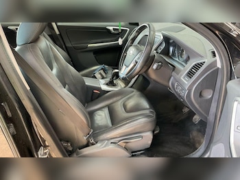 Used Volvo XC60 2014 for sale - 77940471: Photo