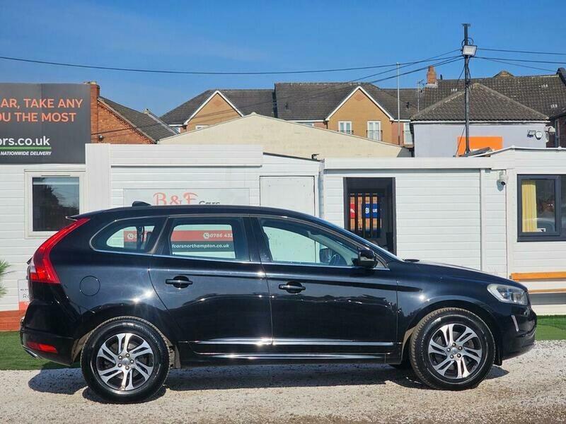 Used Volvo XC60 2014 for sale - 77940471: Photo 5