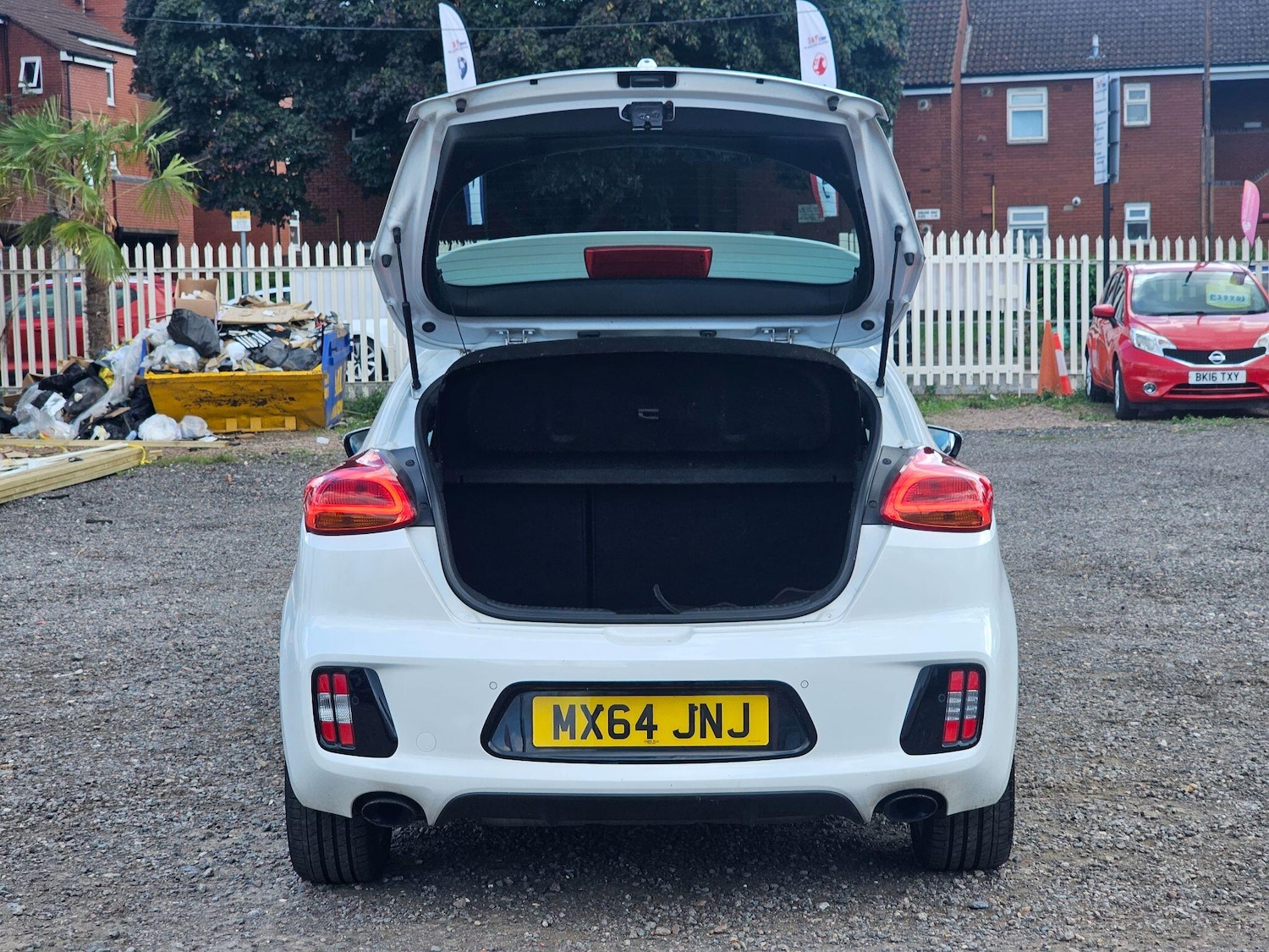 Vehicle 33