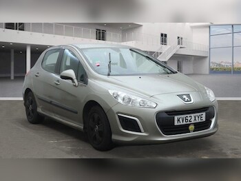 Used Peugeot 308 2012 for sale - 77559777: Photo