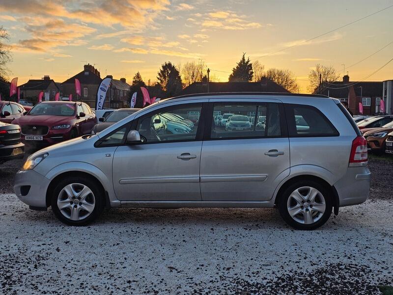 Used Vauxhall Zafira 2014 for sale - 77238576: Photo 8