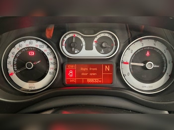 Used Fiat 500L 2014 for sale - 75810204: Photo