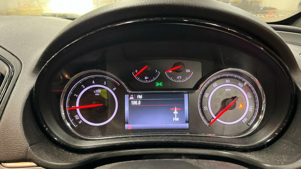 Used Vauxhall Insignia 2014 for sale - 77808142: Photo 10