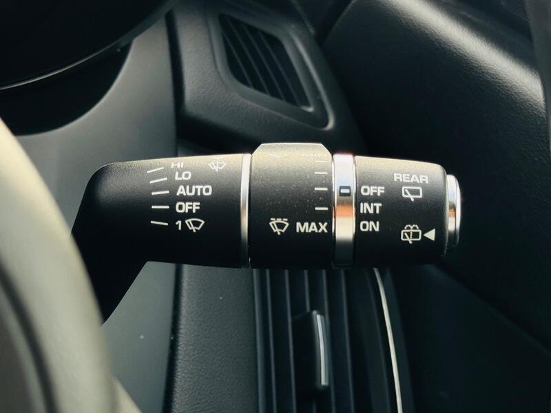 Used Jaguar E-Pace 2018 for sale - 76432621: Photo 35