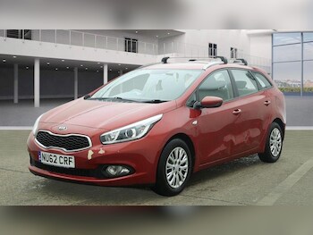 Used Kia Ceed 2013 for sale - 77696015: Photo