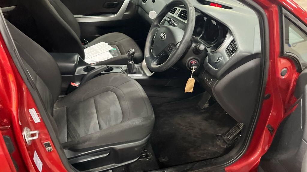 Used Kia Ceed 2013 for sale - 77696015: Photo 8