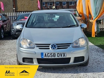Used Volkswagen Golf 2008 for sale - 78071828: Photo