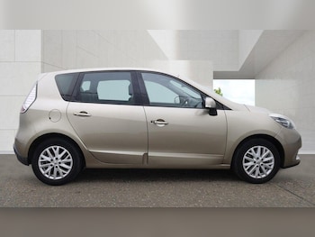 Used Renault Scenic 2014 for sale - 79475548: Photo