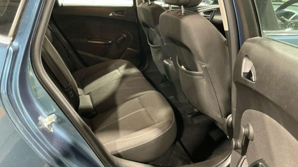 Used Vauxhall Astra 2014 for sale - 77564656: Photo 10