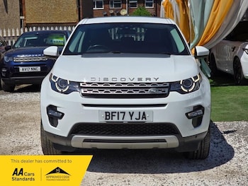 Used Land Rover Discovery Sport 2017 for sale - 79565305: Photo