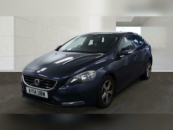 Used Volvo V40 2014 for sale - 79316094: Photo