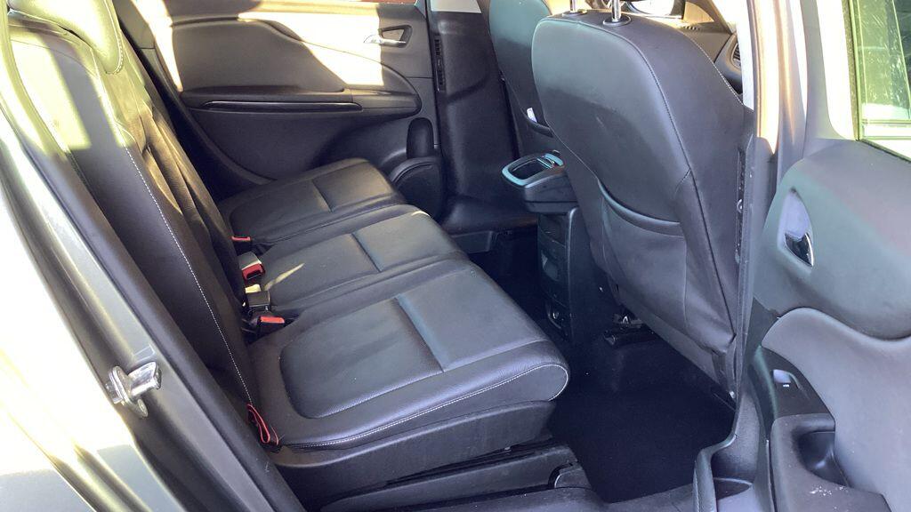 Used Vauxhall Zafira 2017 for sale - 77612857: Photo 16