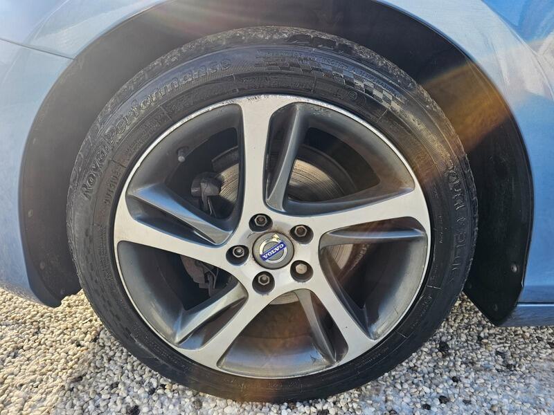 Used Volvo V40 2015 for sale - 77469025: Photo 14