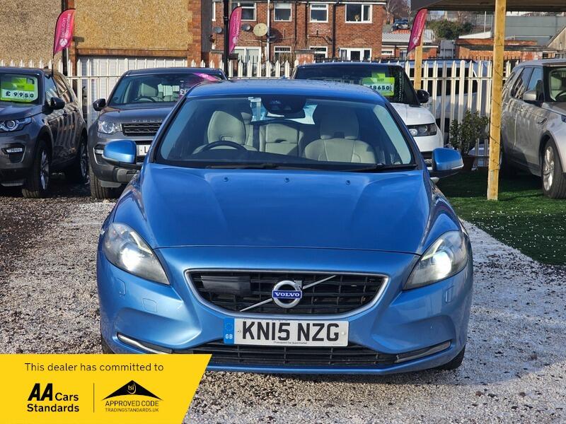Used Volvo V40 2015 for sale - 77469025: Photo 2