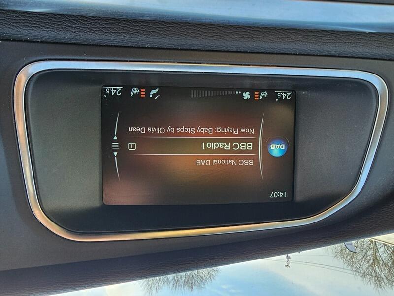 Used Volvo V40 2015 for sale - 77469025: Photo 29