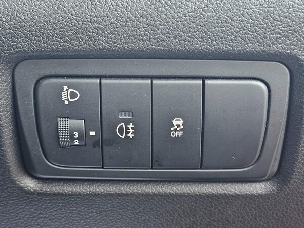 Used Ssangyong Korando 2015 for sale - 73895748: Photo 34