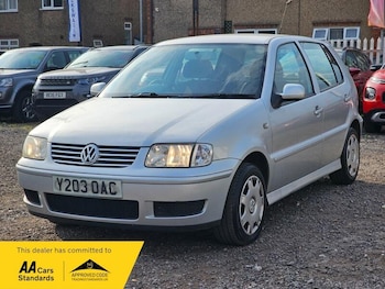 Used Volkswagen Polo 2001 for sale - 75647063: Photo
