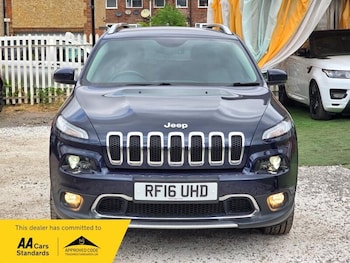 Used Jeep Cherokee 2016 for sale - 79256176: Photo
