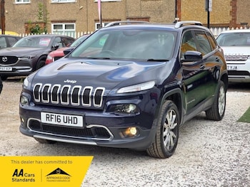 Used Jeep Cherokee 2016 for sale - 79256176: Photo
