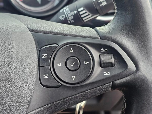 Used Vauxhall Astra 2017 for sale - 76059694: Photo 23