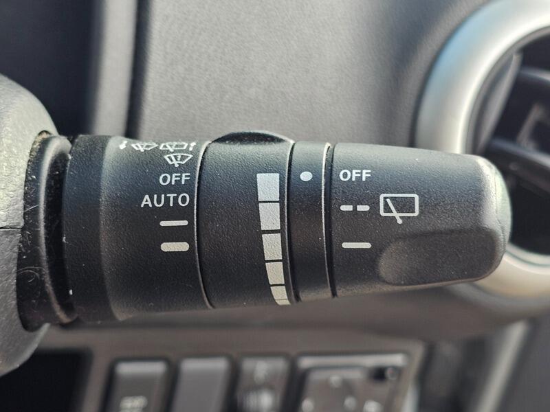 Used Nissan Note 2012 for sale - 76988822: Photo 25