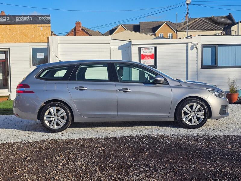 Used Peugeot 308 SW 2018 for sale - 76759275: Photo 10