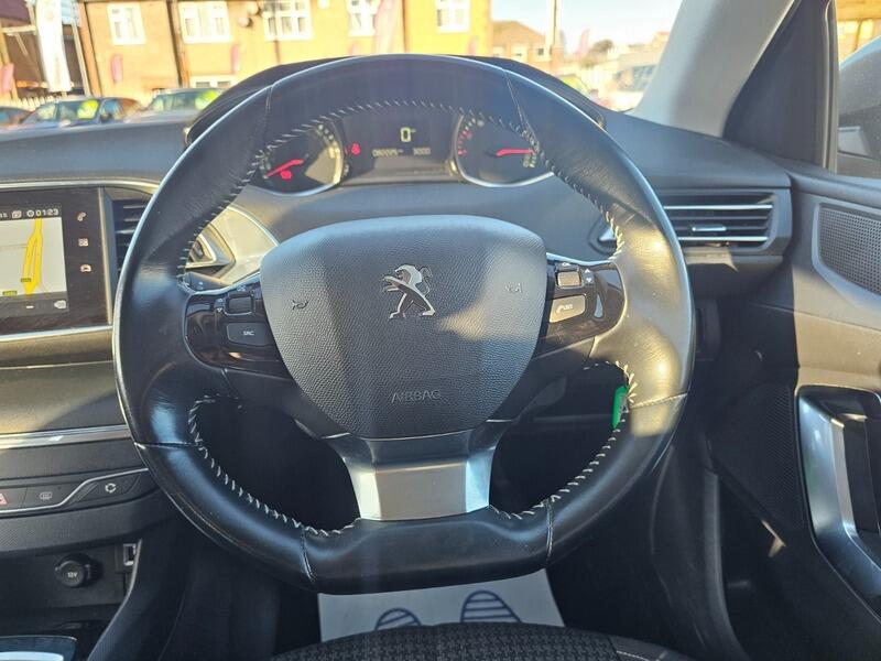 Used Peugeot 308 SW 2018 for sale - 76759275: Photo 19