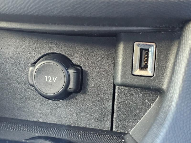 Used Peugeot 308 SW 2018 for sale - 76759275: Photo 28