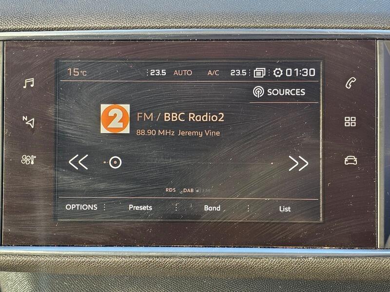 Used Peugeot 308 SW 2018 for sale - 76759275: Photo 36