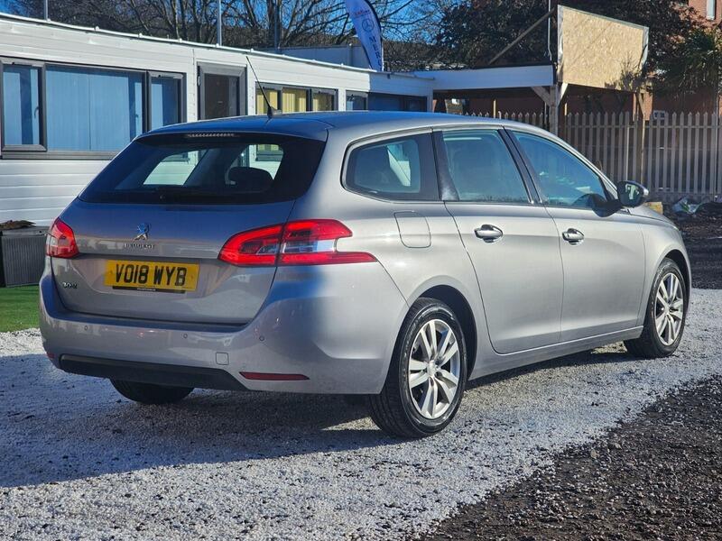 Used Peugeot 308 SW 2018 for sale - 76759275: Photo 9