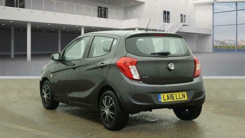 Used Vauxhall Viva 2016 for sale - 77215379: Photo 2