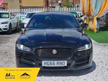 Used Jaguar XE 2017 for sale - 78796700: Photo