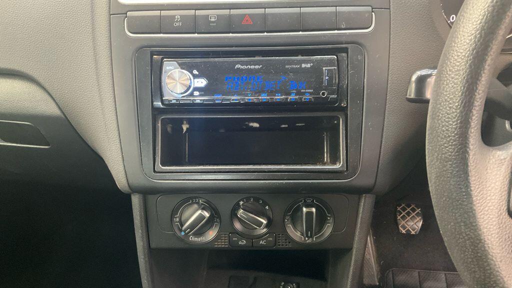 Used Volkswagen Polo 2011 for sale - 78019465: Photo 3