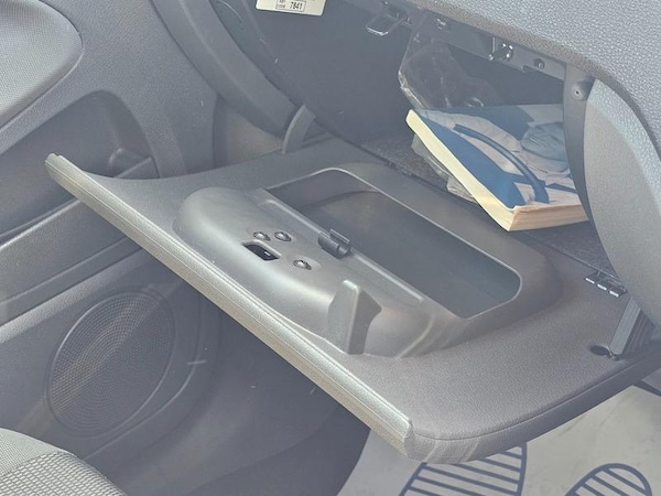 Used Ford Kuga 2010 for sale - 74631817: Photo 34