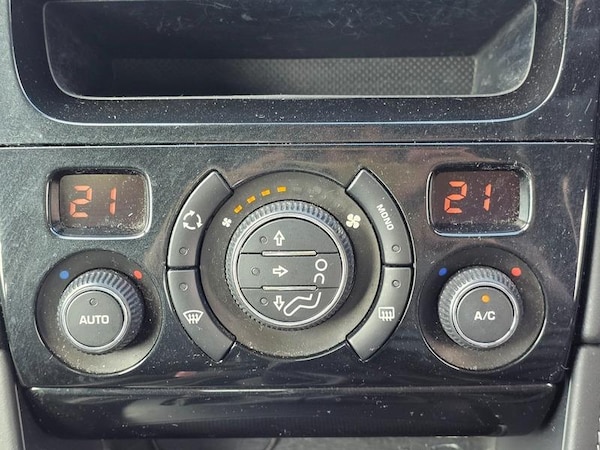 Used Peugeot RCZ 2012 for sale - 75246392: Photo 18