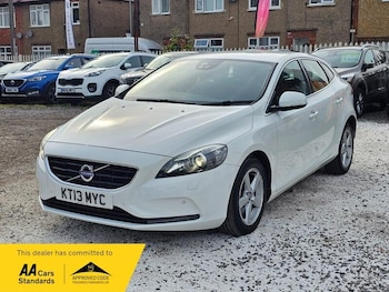 Used Volvo V40 2013 for sale - 78898285: Photo