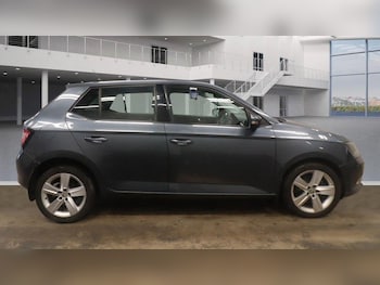 Used Skoda Fabia 2015 for sale - 77839342: Photo