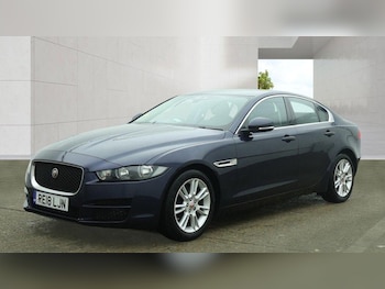 Used Jaguar XE 2018 for sale - 78898660: Photo