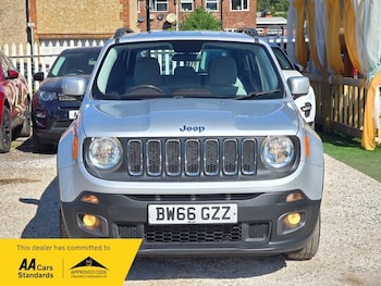 Used Jeep Renegade 2016 for sale - 79324848: Photo
