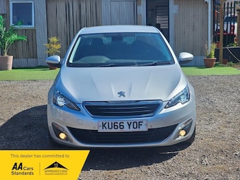 Used Peugeot 308 2016 for sale - 75103686: Photo