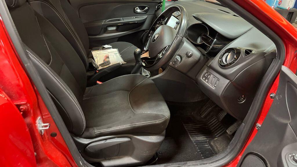 Used Renault Clio 2016 for sale - 77753683: Photo 12