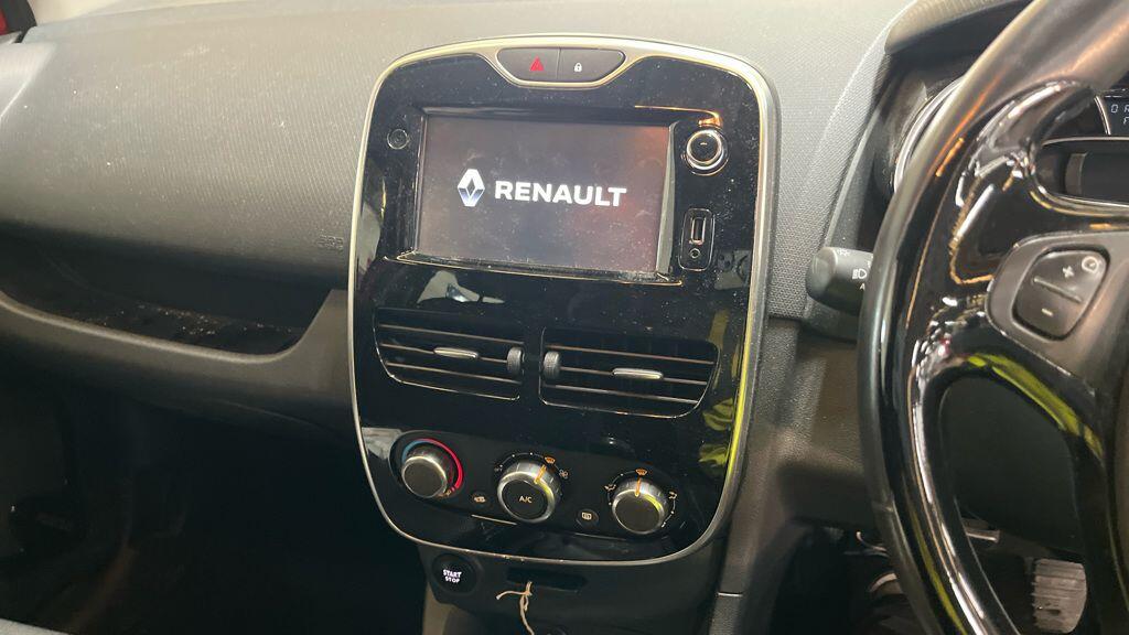 Used Renault Clio 2016 for sale - 77753683: Photo 3