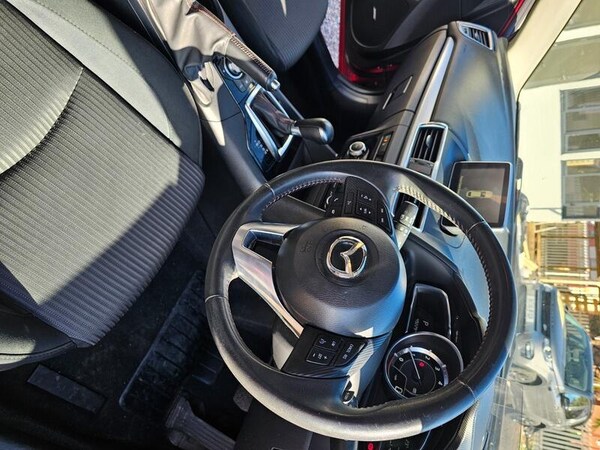 Used Mazda Mazda3 2016 for sale - 76179742: Photo 8