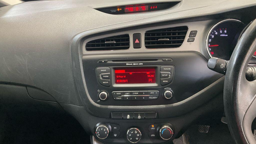 Used Kia Ceed for sale - 77696132: Photo 3