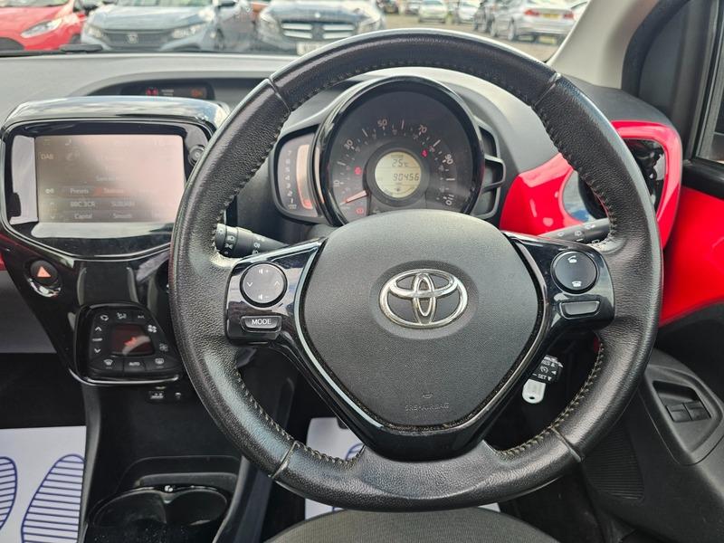 Used Toyota AYGO 2017 for sale - 76992852: Photo 19