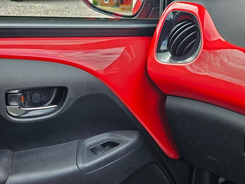 Used Toyota AYGO 2017 for sale - 76992852: Photo 34