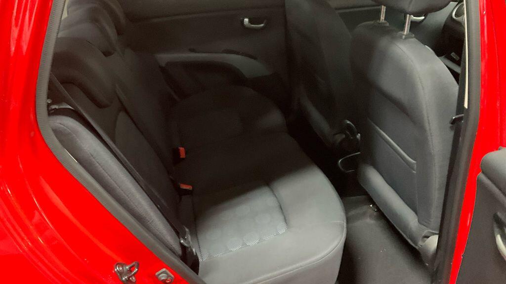 Used Hyundai i10 2009 for sale - 77524807: Photo 10