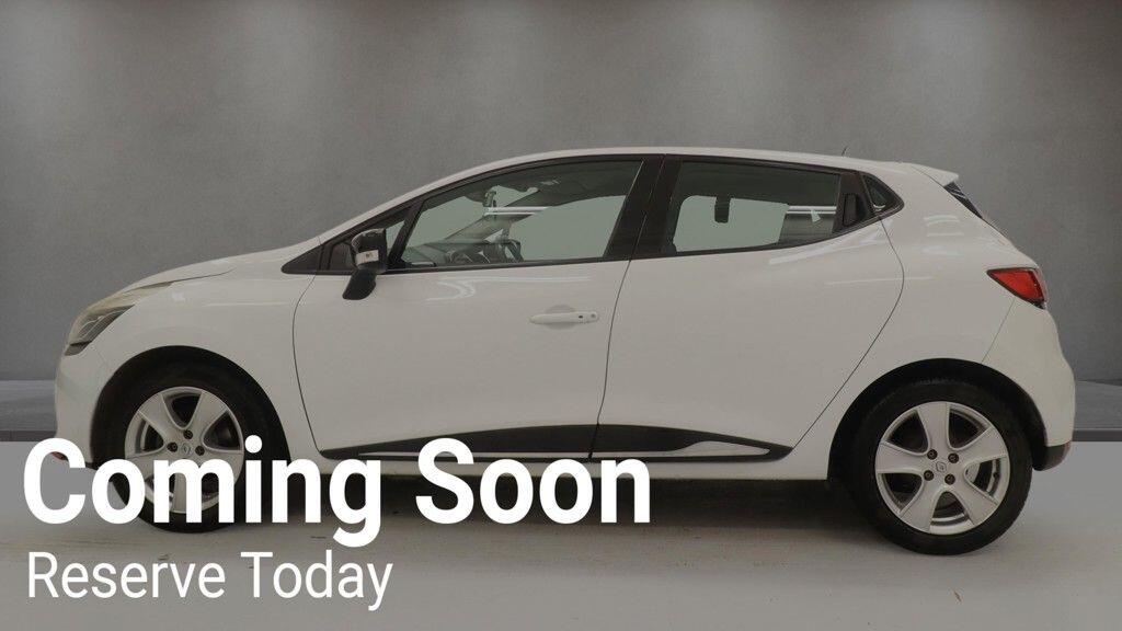 Used Renault Clio 2016 for sale - 76976127: Photo 17